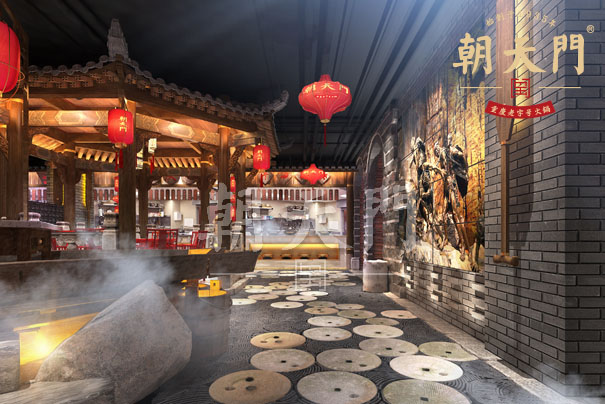 你在朝天門(mén)火鍋加盟店吃火鍋，談笑風(fēng)生