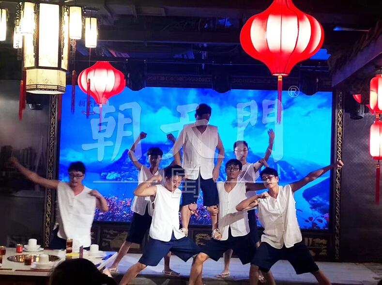 正宗特色火鍋加盟費(fèi)多少，不妨來(lái)算一下