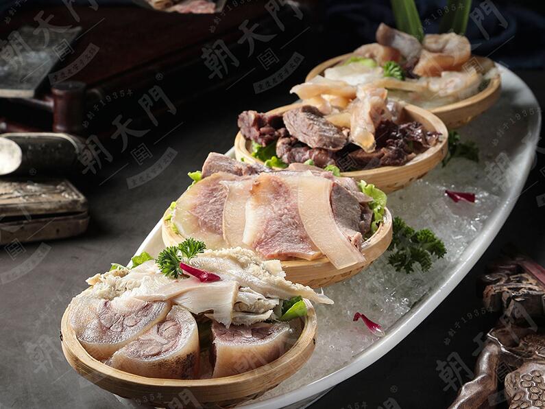 特色火鍋店這樣擺盤(pán)，菜品顏值瞬間翻一倍