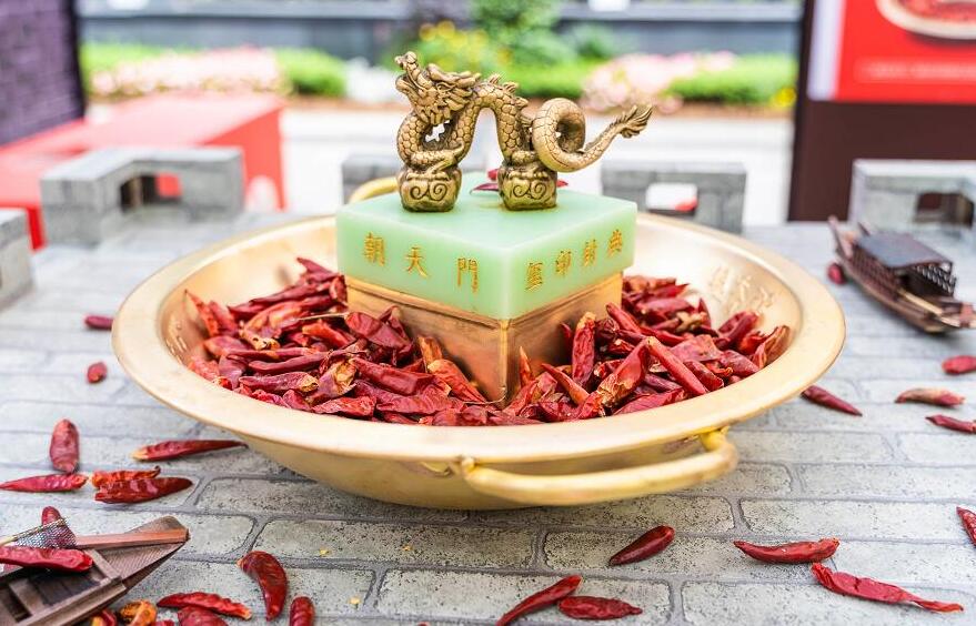 和田開(kāi)火鍋加盟店怎么經(jīng)營(yíng)，前景好嗎？