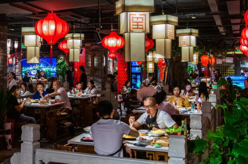 青銅峽開火鍋加盟店有哪些地方優(yōu)勢？