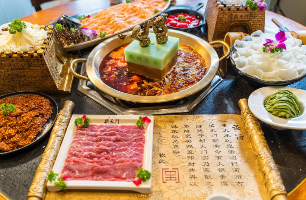 合伙開連鎖火鍋加盟店好嗎？如何權(quán)衡利弊？