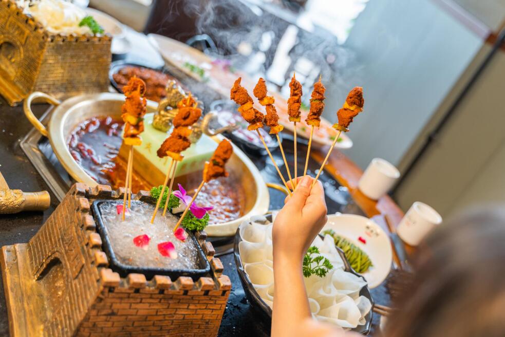 耒陽開火鍋加盟店，如何低成本運營？