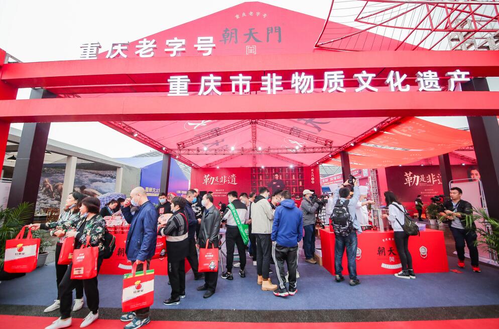 上虞開火鍋加盟店，需要做哪些準(zhǔn)備？