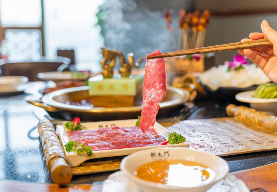 為什么明星都愛開火鍋店？分析利潤后就明白了！