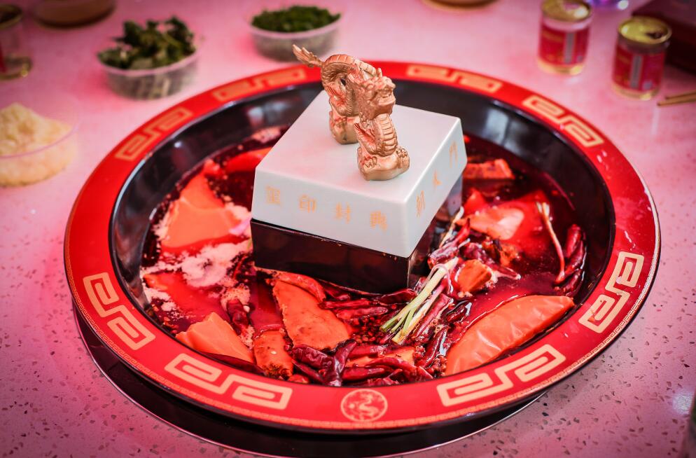 咸寧開火鍋加盟店，如何打造吸睛門頭？