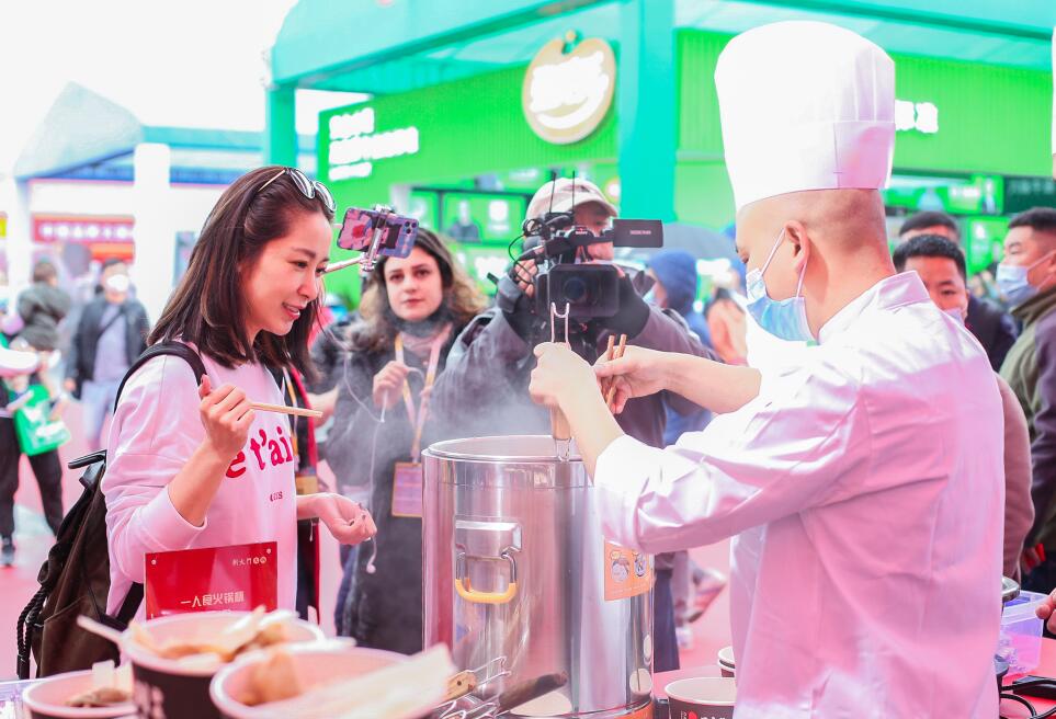 冬天的火鍋市場有多好？看完后悔沒早開店！