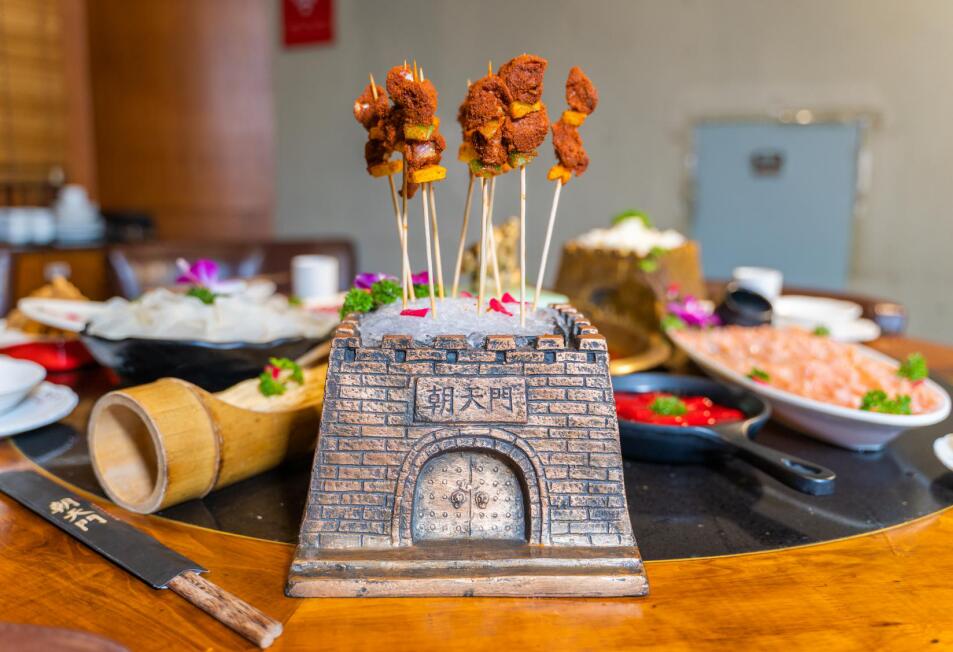 天長開火鍋加盟店，需了解這幾個行業(yè)趨向！