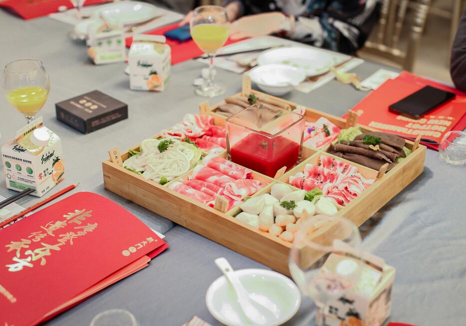 如果你想開火鍋加盟店，請(qǐng)耐心看完本文！