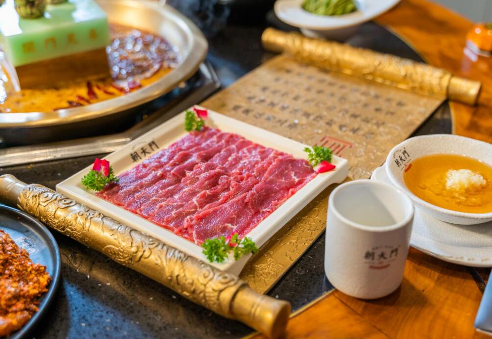 大連開火鍋加盟店，應(yīng)該租賃哪種商鋪？