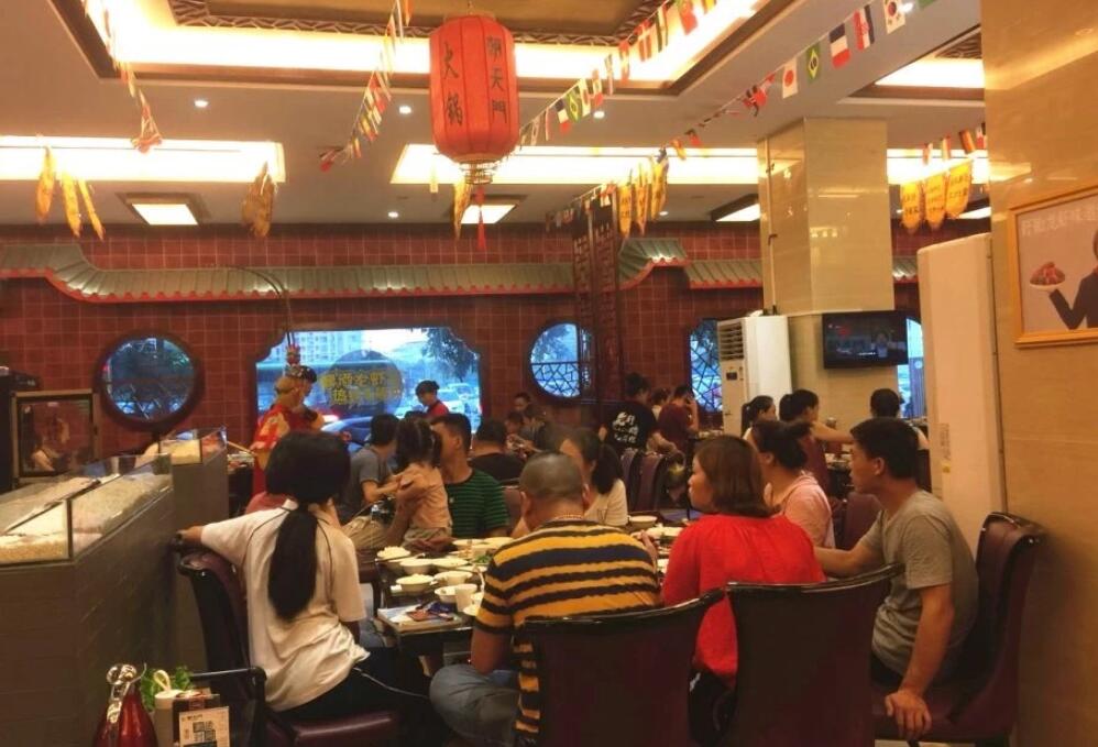 這里是網(wǎng)紅重慶，一座遍地都是火鍋的城市！