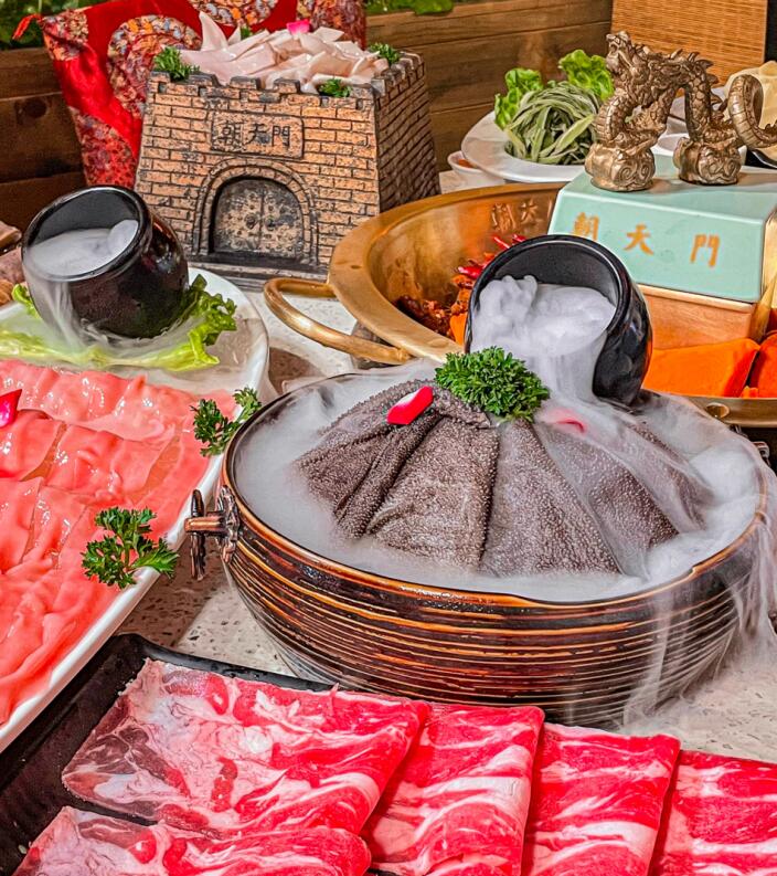 朝天門火鍋?zhàn)哌M(jìn)迪拜，為海外游子送上地道中國味！