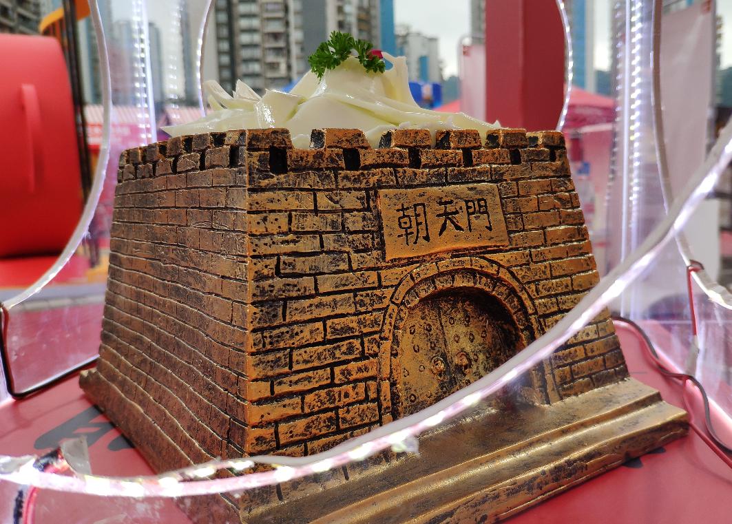 冬季吃什么暖和？鮮香菌湯火鍋?zhàn)萄a(bǔ)身心！