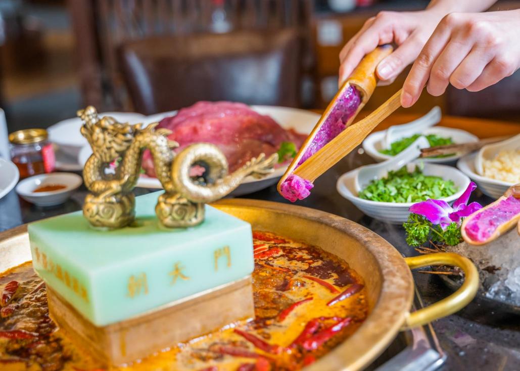 特色火鍋技術加盟好還是品牌加盟好？