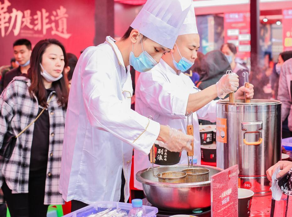 品牌小火鍋店加盟有哪些注意事項(xiàng)？