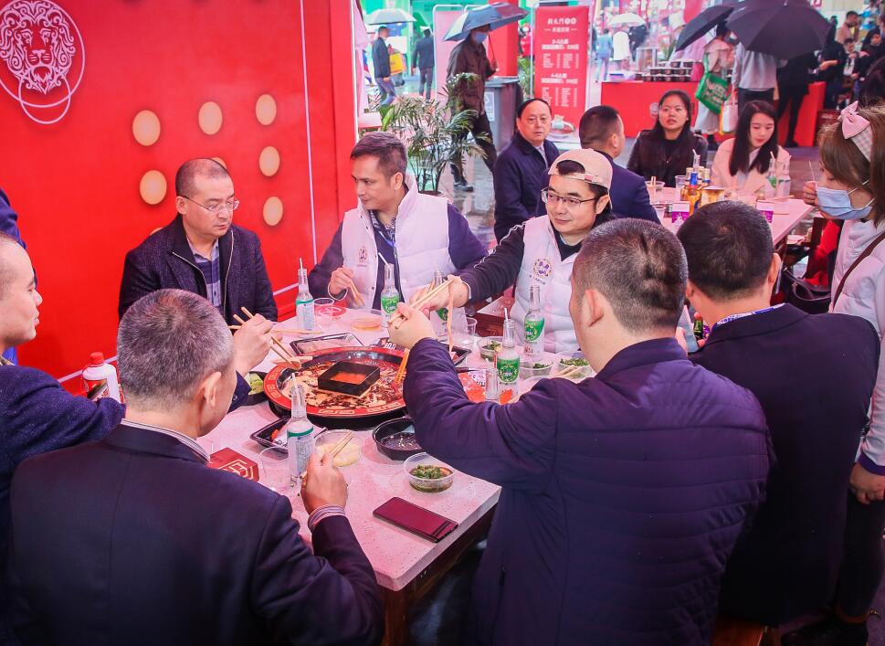 開火鍋店用好這四個(gè)消費(fèi)密碼，客流量倍增！