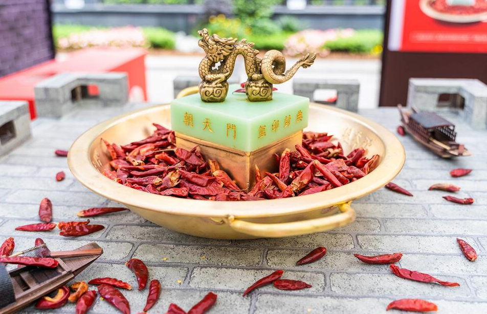 現(xiàn)代餐飲中還有什么比火鍋未來(lái)發(fā)展好？