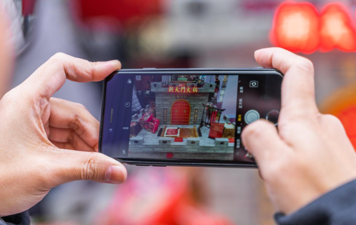 朋友圈要怎么發(fā)，火鍋店老板才能吸引客戶？