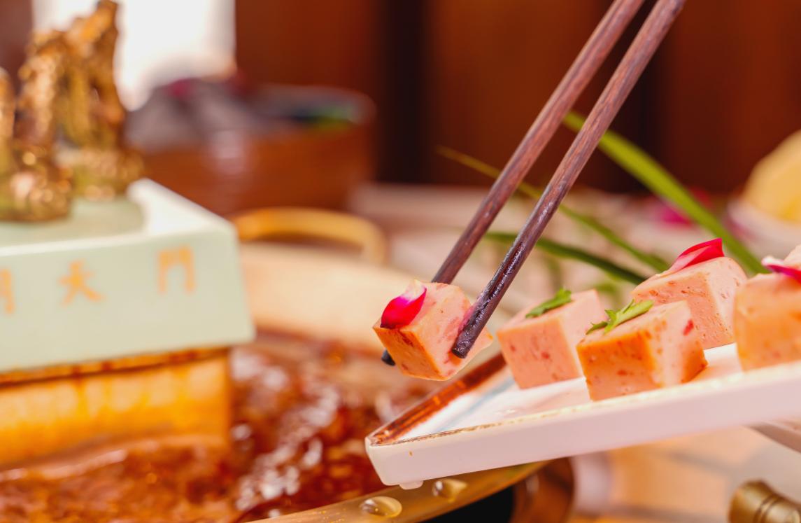 今天才懂！明星熱衷于開火鍋店，竟是因為這？