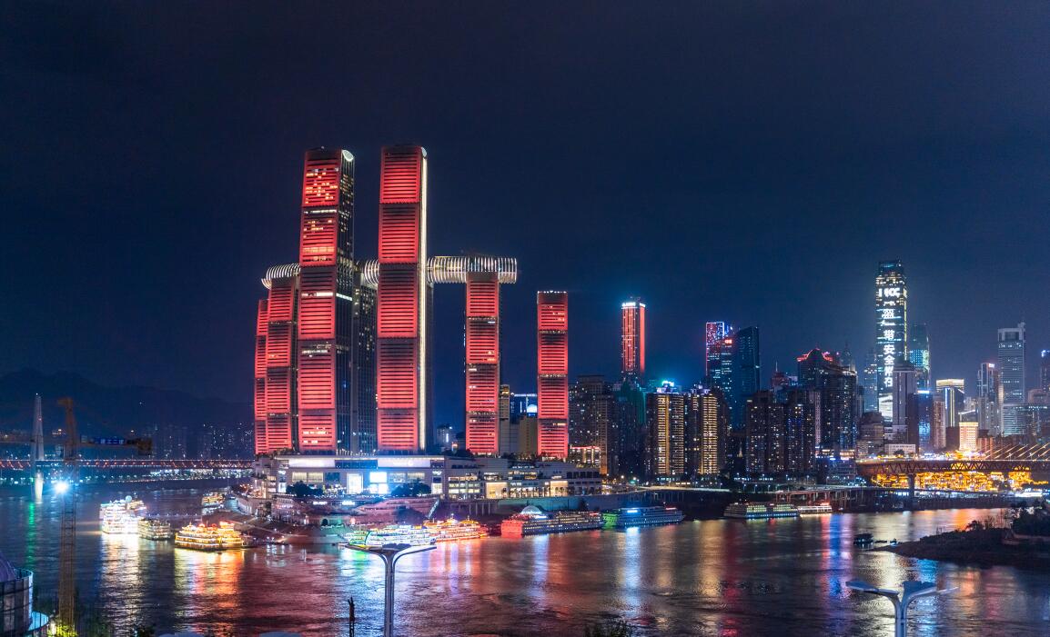 被朋友圈贊爆的朝天門旅游攻略！風景奇幻重慶火鍋超贊！