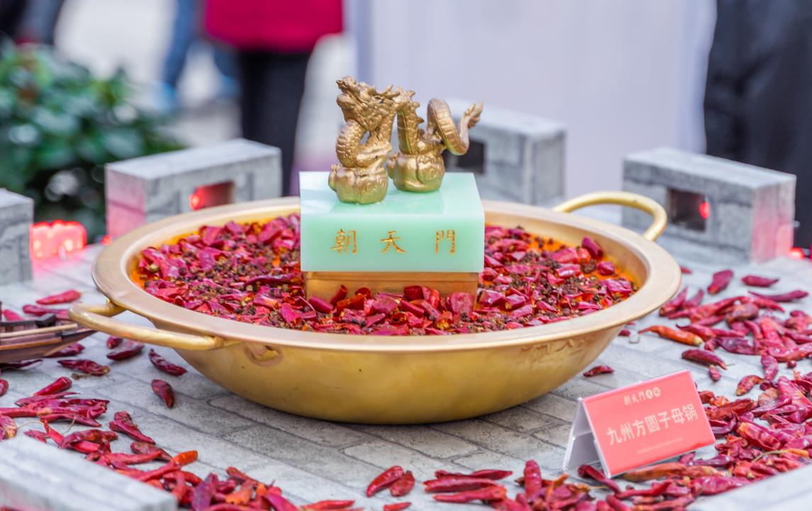 長江索道旅游打卡攻略，體驗(yàn)飛躍長江，品嘗重慶火鍋！