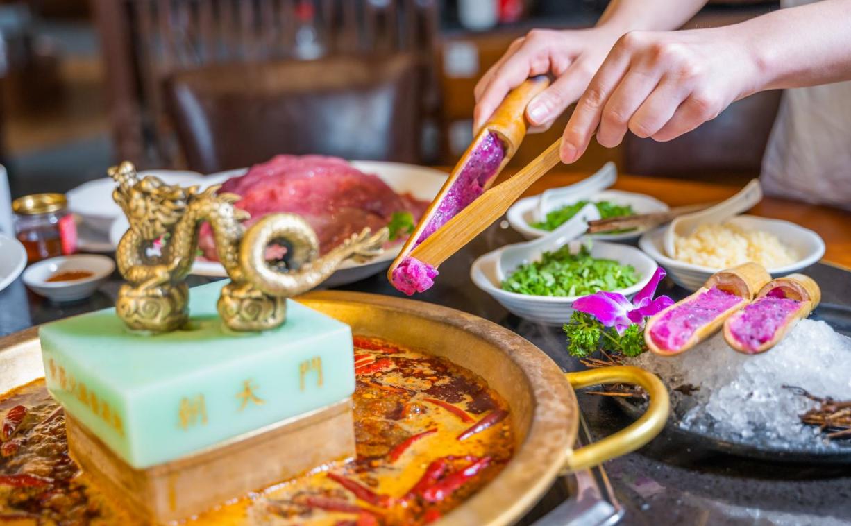 湖廣會館l旅游打卡攻略，打卡重慶寶藏地標(biāo)歷史建筑！