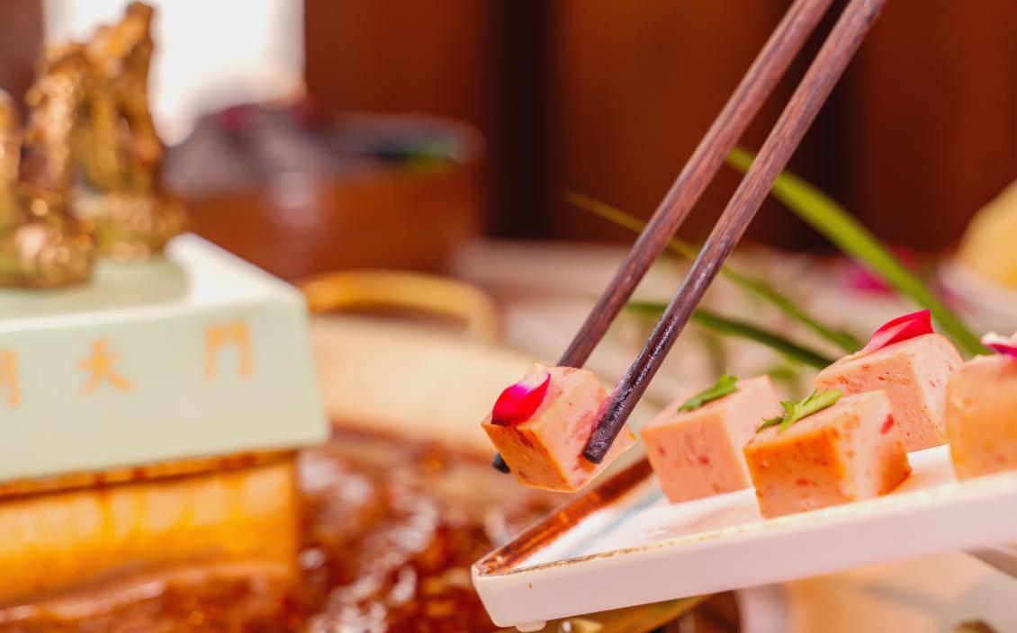 五一節(jié)重慶旅游打卡攻略，急行軍式挑戰(zhàn)，土著熬夜總結(jié)，不踩雷！