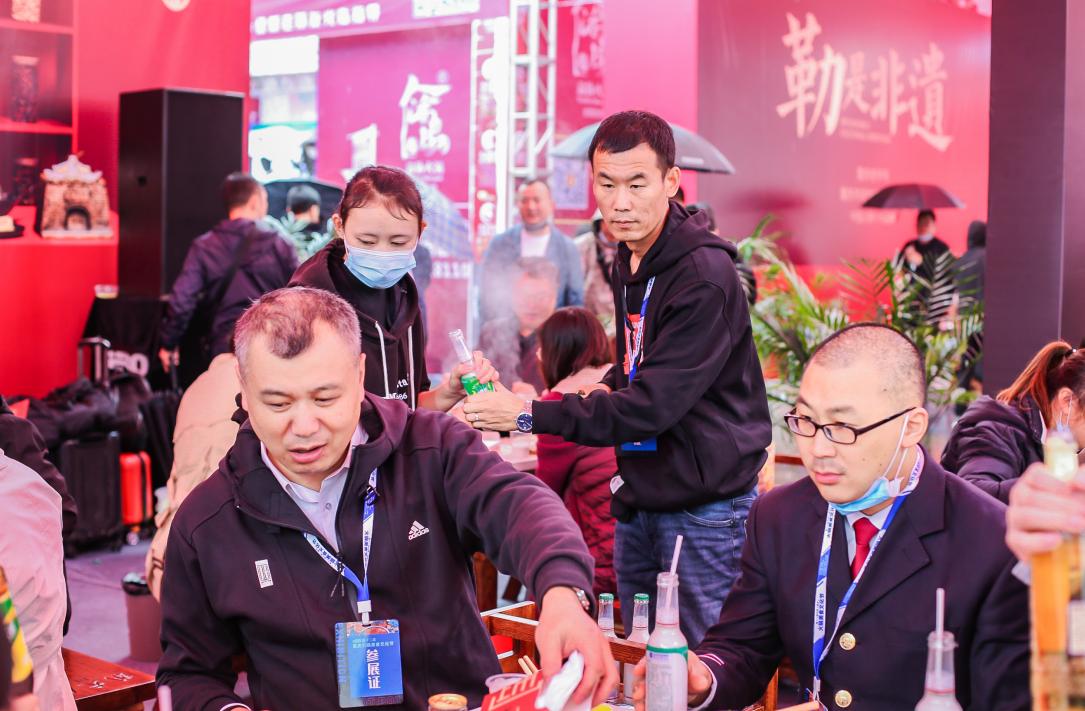 餐飲本質(zhì)是服務(wù)業(yè)，這樣做服務(wù)，才有回頭客！