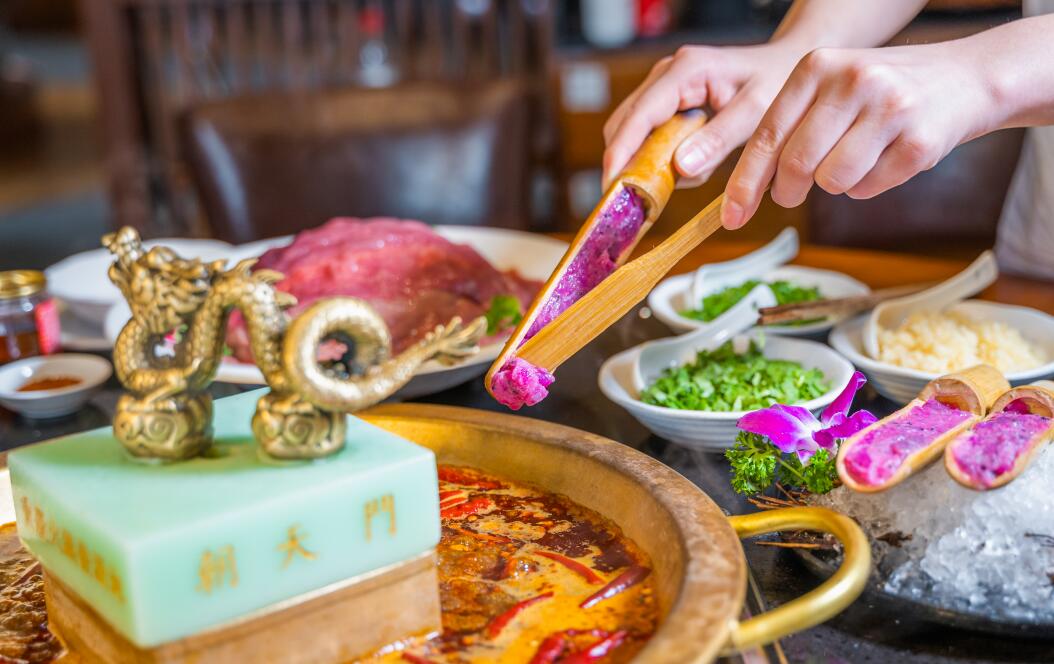 火鍋未來發(fā)展趨勢，開一家火鍋店，這幾點要知道！