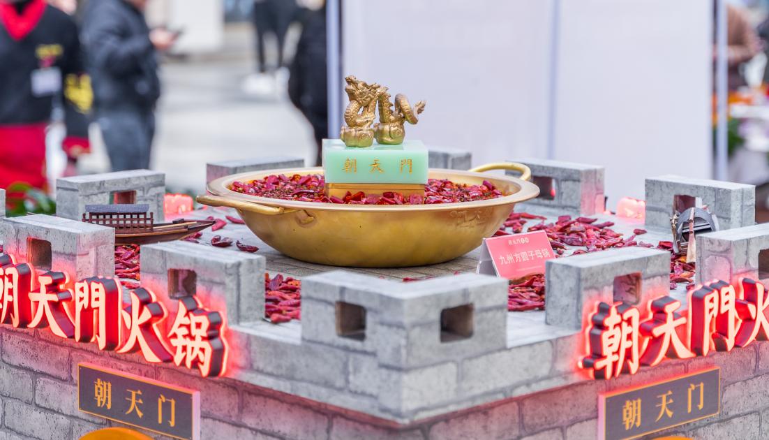 火鍋OR麻辣燙，哪樣更受歡迎？