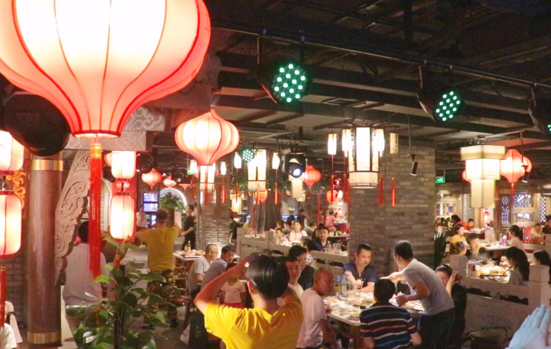 火鍋店燈光該怎么做？這樣設(shè)計(jì)就對(duì)了！
