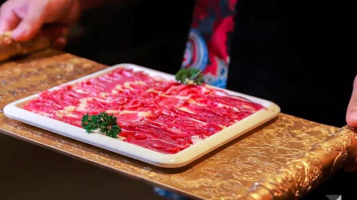 夏日來臨，火鍋配甜水，快樂加倍！