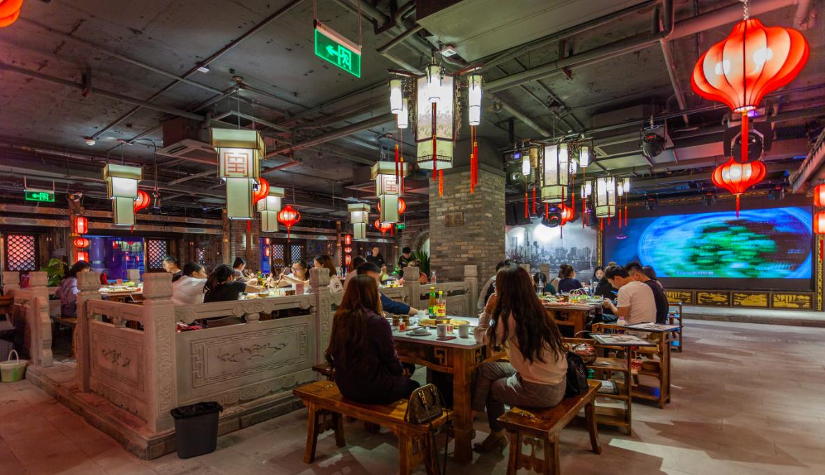 火鍋店燈光設(shè)計為何重要？看完這三點原因你就知道！