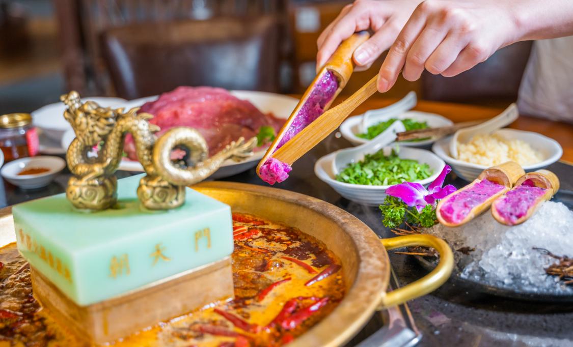 火鍋店的色彩搭配，以顏色喚醒味覺(jué)盛宴！