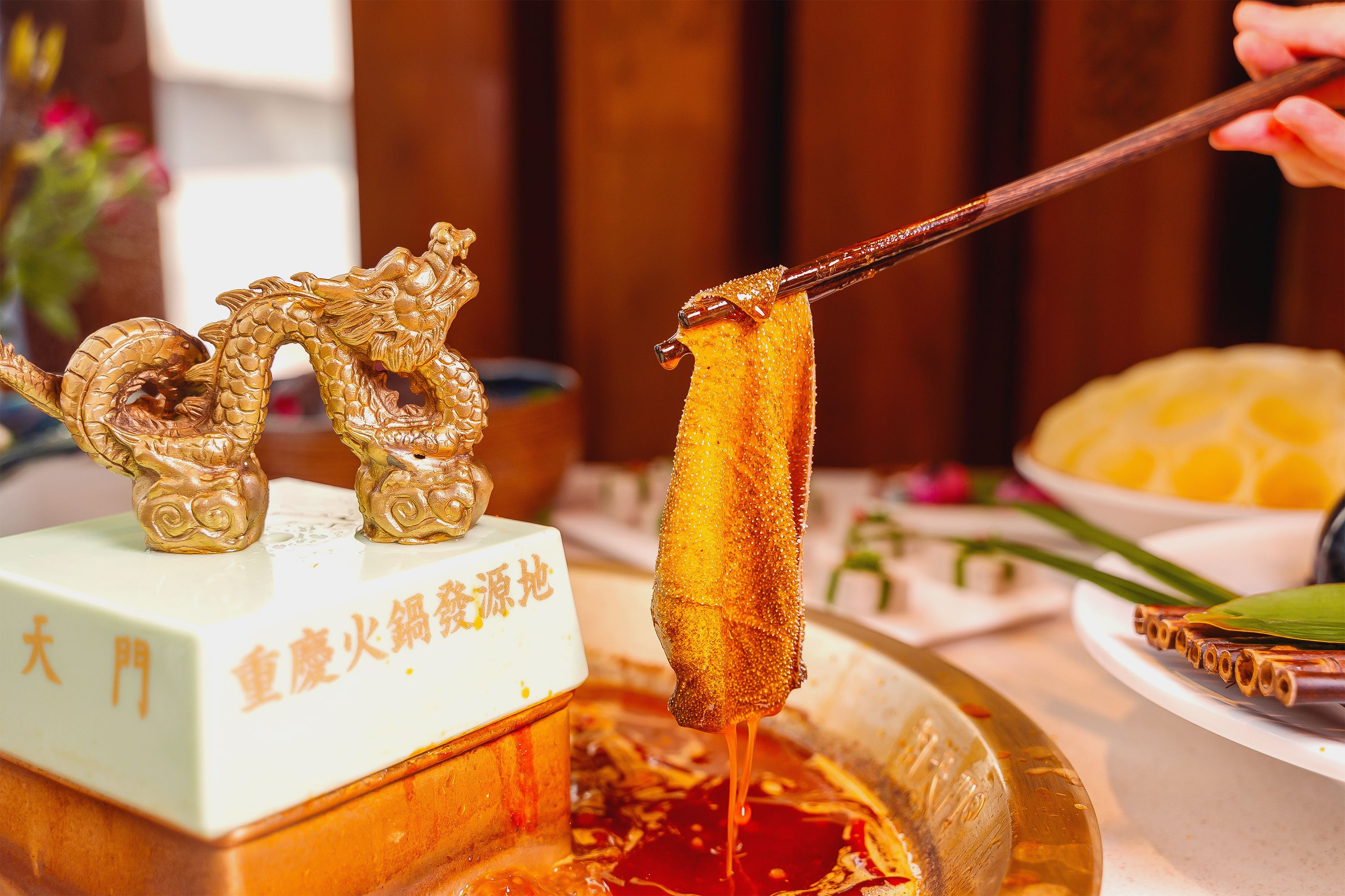 重慶火鍋加盟店，為什么毛肚如此受歡迎？